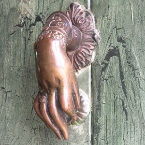 Meet your Posher, Melloney